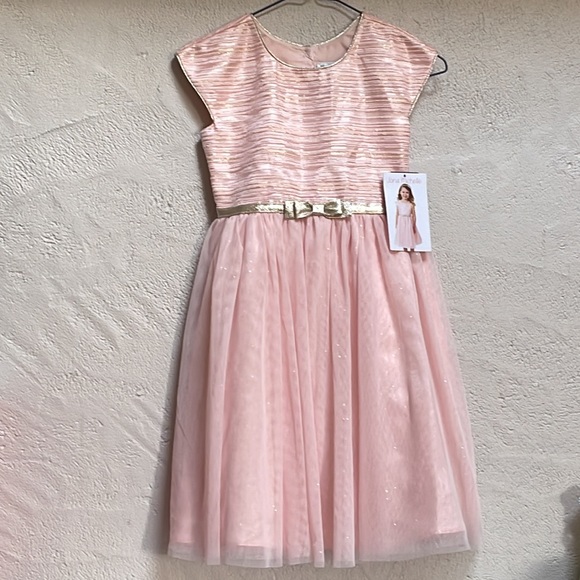 Girls dress 👗 - Picture 2 of 6